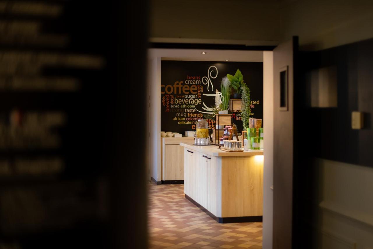 Ibis Centre La Hotel 3*