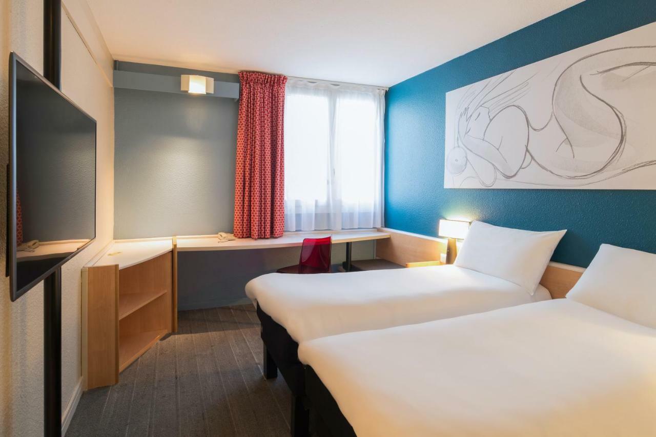 Hotel Ibis Centre La 3*